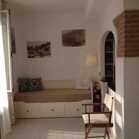 Apartment Civico 3 *